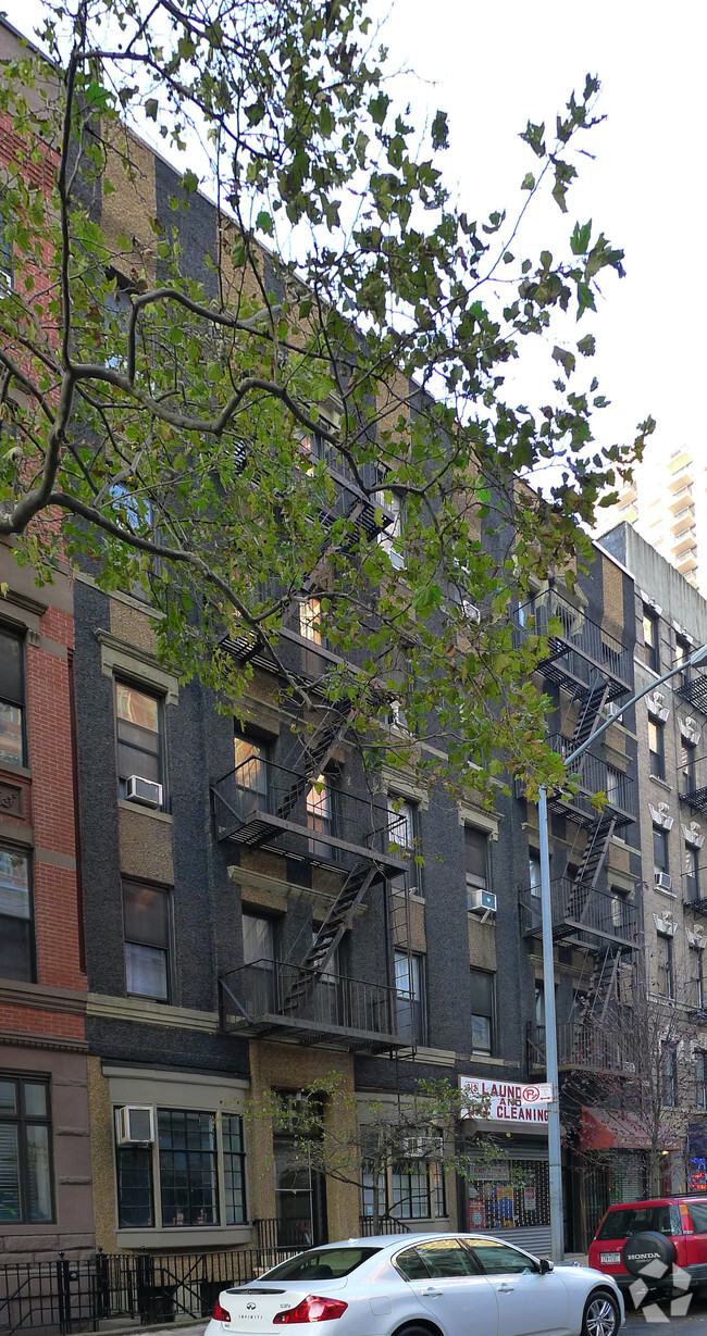 Building Photo - 212 East 85th Street Rental
