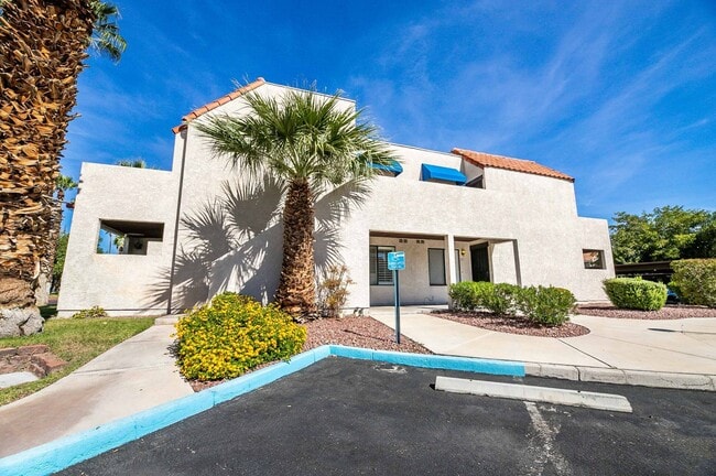 Photo - Central Las Vegas Condo Near Chinatown & The Strip
