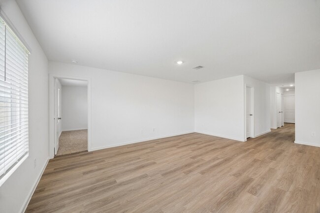 Photo - 11822 Serena's Song Dr