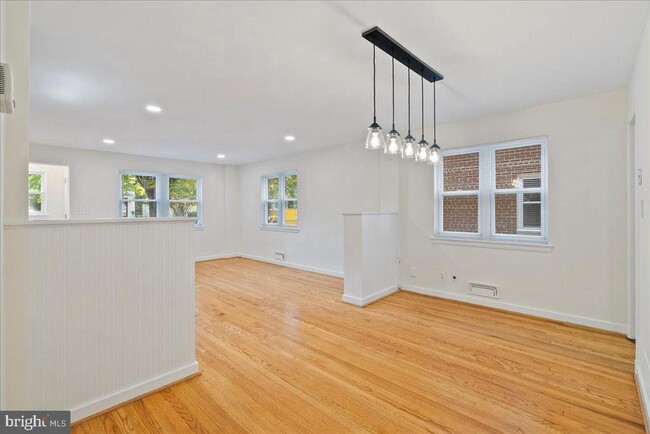 Photo - 4411 Harrison St NW