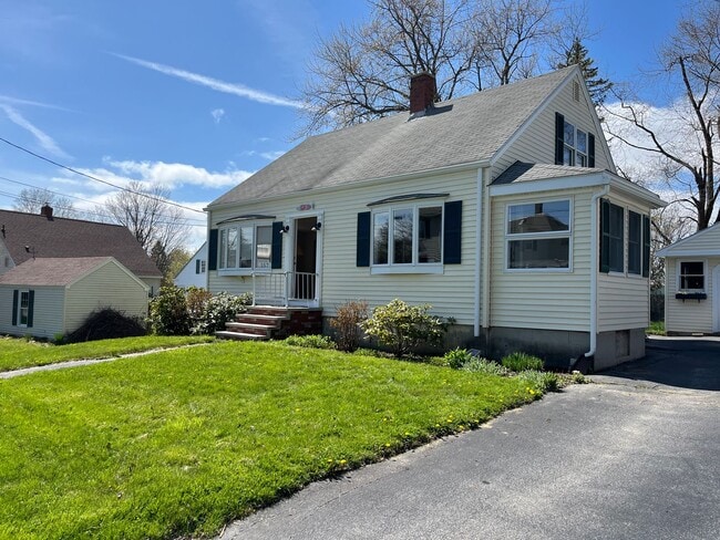 Photo - Three Bedroom Cape for Rent in Great Portland Neighborhood!