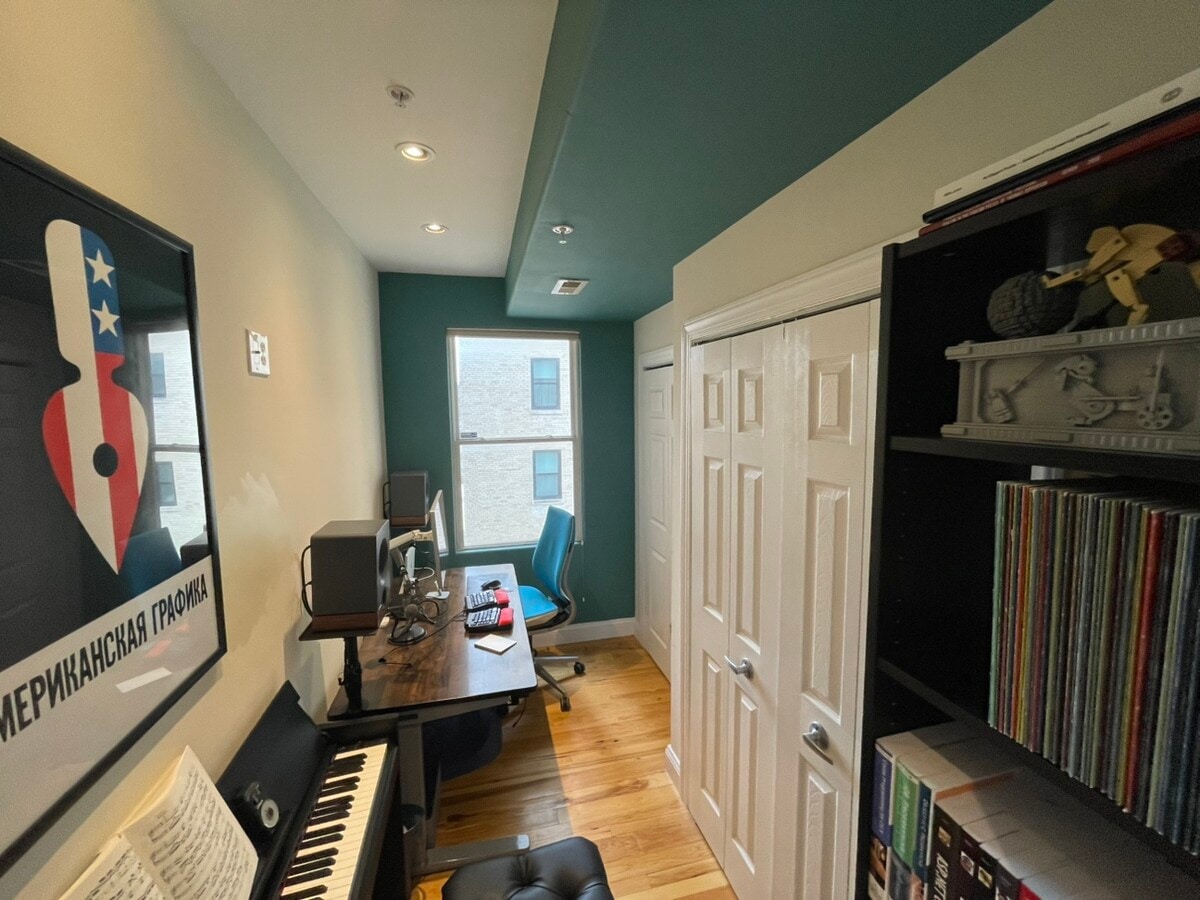 Photo - 2650 15th St NW Unit 3