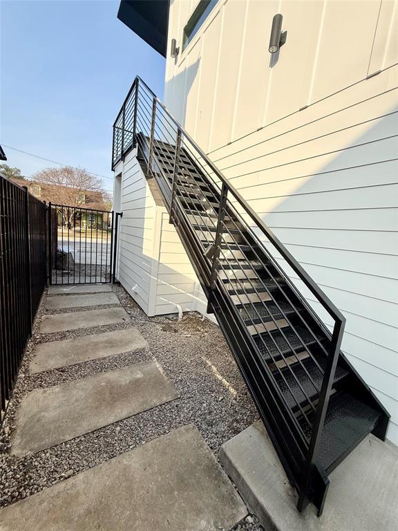 Photo - 3919 E 16th St