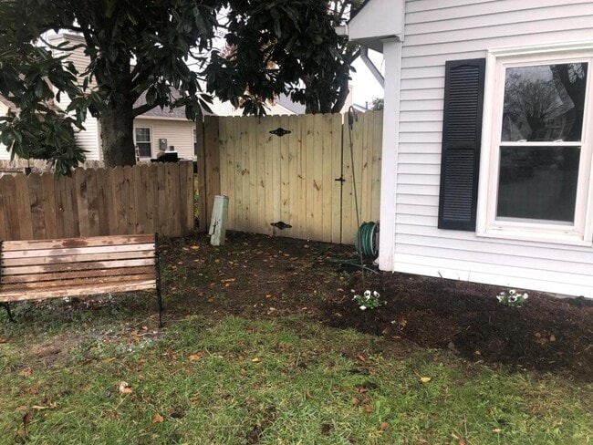 Photo - 1705 Cacapon Ct