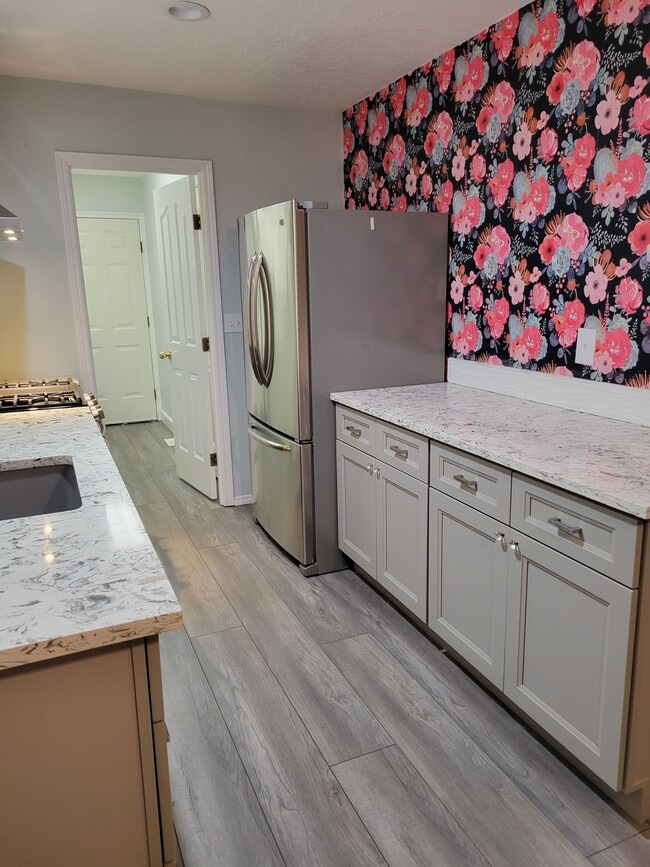 Brand new upgraded kitchen - 1944 Spicetree Ln SE Condo Unit Duplex