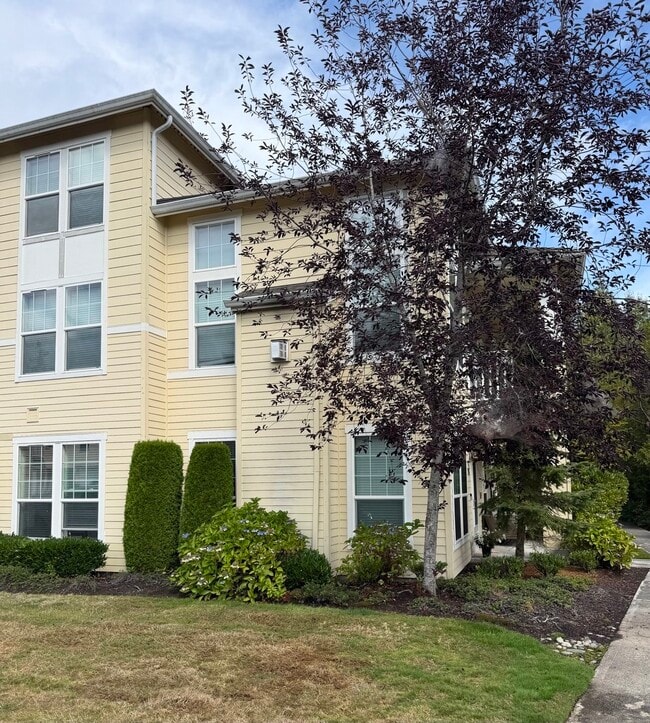Photo - 22663 NE Alder Crest Dr Unit 101