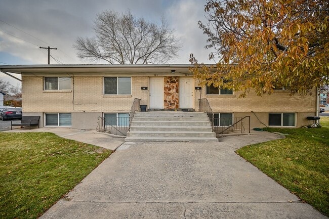 Building Photo - 783 E 1400 S Unit 789 E 1400 S