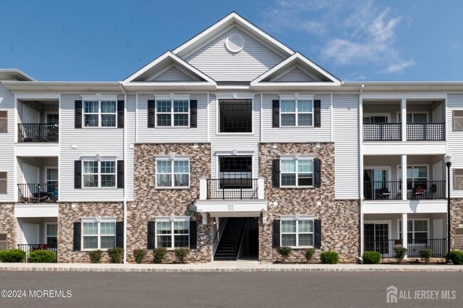 Building Photo - 936 Vanderbergh Blvd Rental