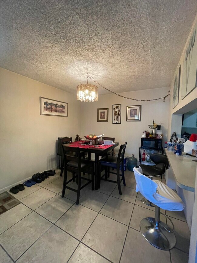 Photo - 812 Sky Pine Way Unit D1