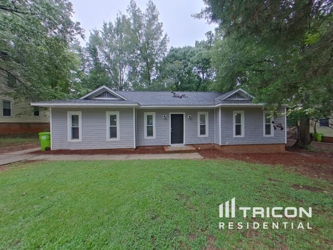 Building Photo - 225 Holmsbury Rd Rental