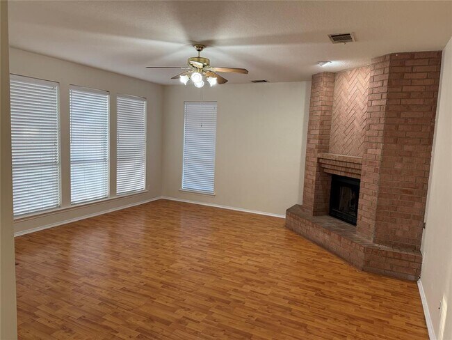 17803 Dansworth Dr