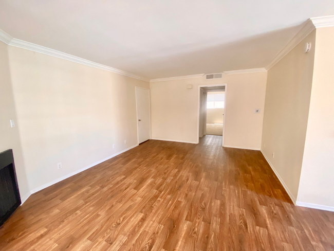 908 S Shenandoah St Apartment Unit 108 - Los Angeles, CA | ForRent.com