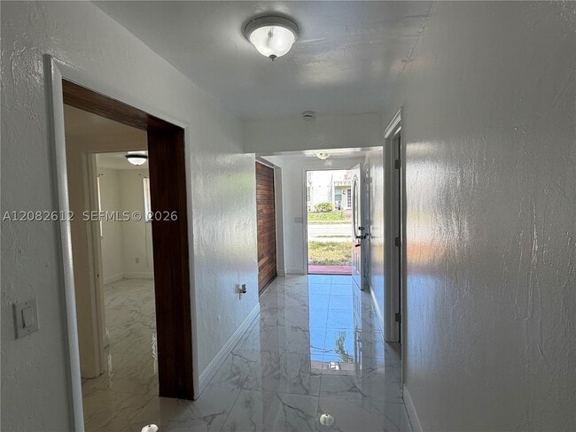 Photo - 4265 NW 5th Ave