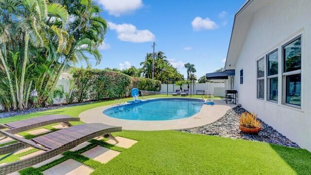 Photo - 722 SW 28th Ave