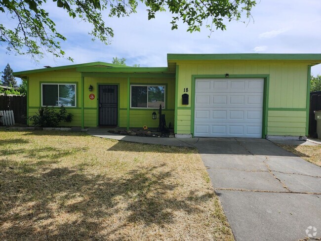 Building Photo - Beautiful Home for Rent in Quiet Woodland ...