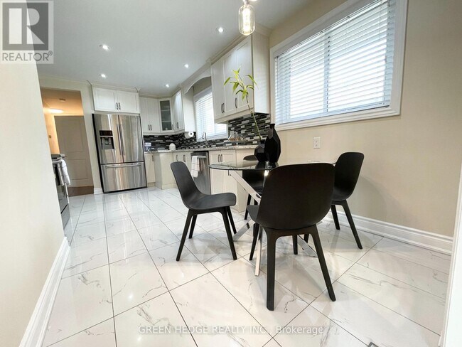 Photo - 30 Tapley Dr