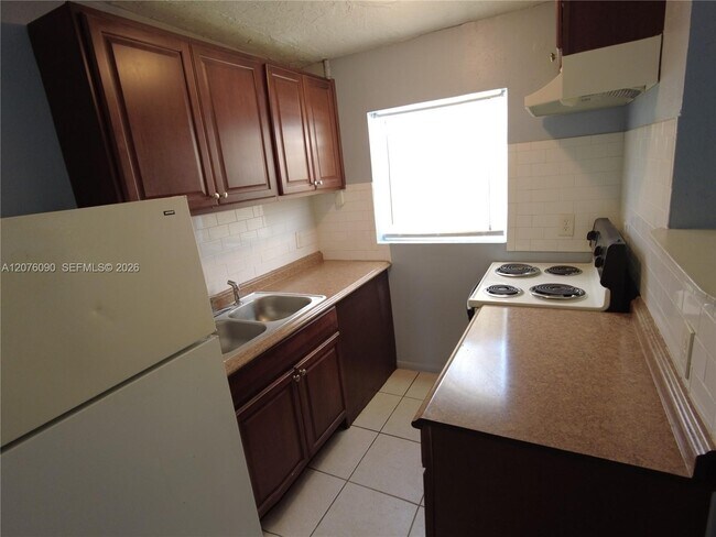 620 NW 16th Ave Unidad 2
