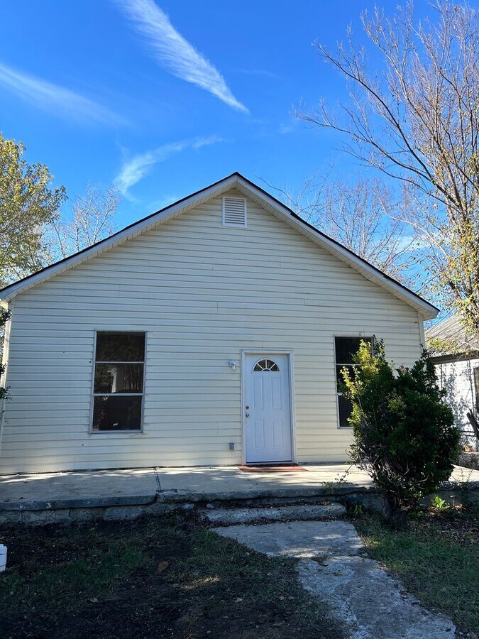 3 Bedroom Home in Chattanooga - 3 Bedroom Home in Chattanooga