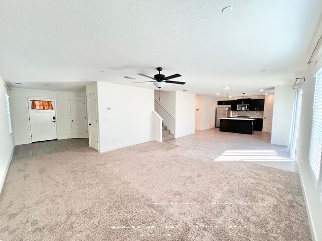 1602 Dodder Dr
