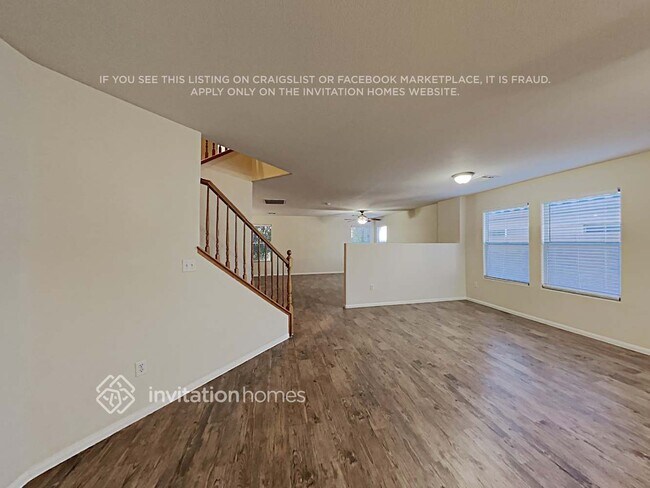 Photo - 3328 Famiglia Dr