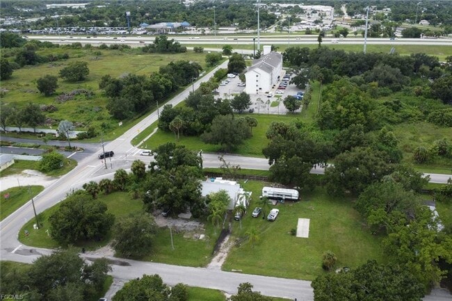 Photo - Sabal Ln Unit 2