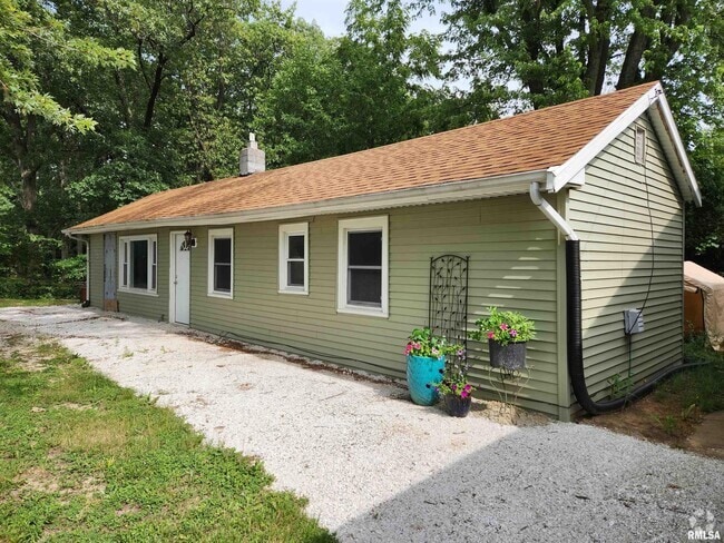 Building Photo - 225 Old Germantown Rd Rental