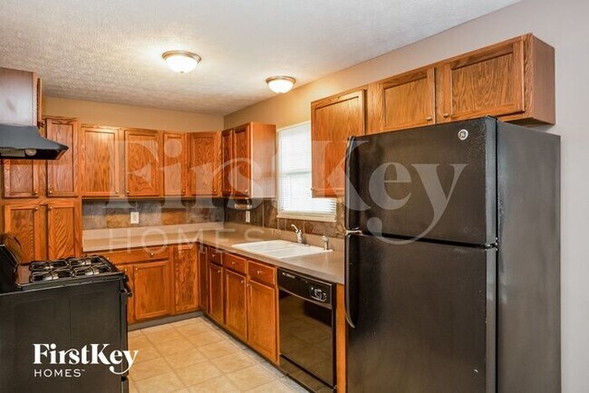 Photo - 3503 Royal Oak Dr