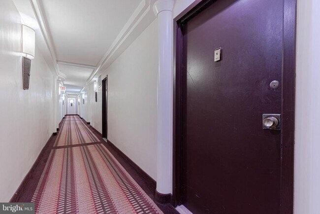 950 25th St NW Unit 327N