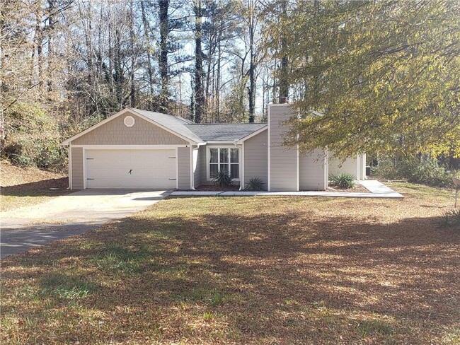 Building Photo - 2270 Salem Dr