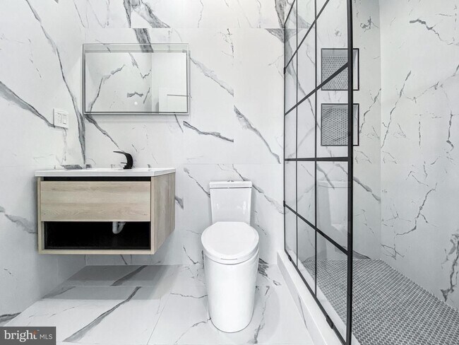 Photo - 1537 N 33rd St Unidad C