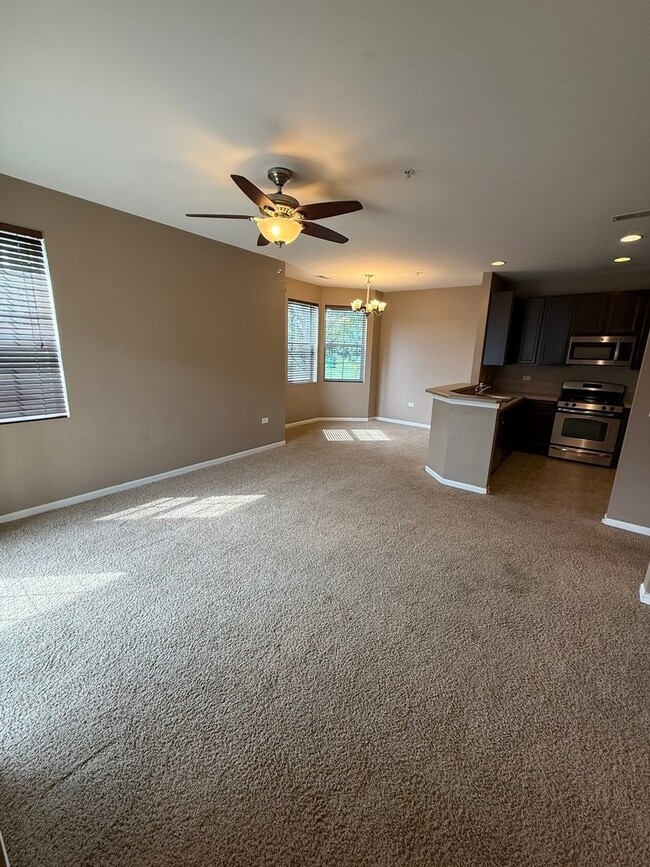 2250 Aurora Dr