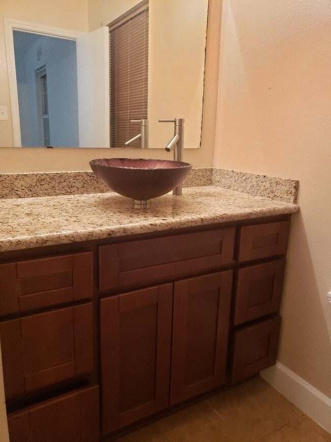 Photo - 16123 Catbird Ct