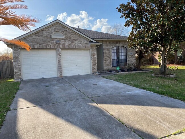 Photo - 3206 Cherry Bark Oak Dr