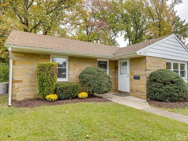 Photo - 19 Melville Rd