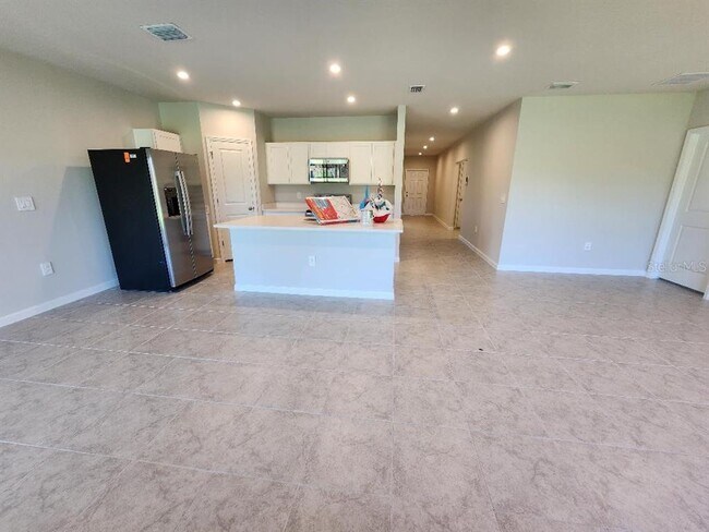 Photo - 814 172nd Ct E