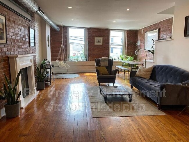 Photo - 817 N 2nd St Unit #B