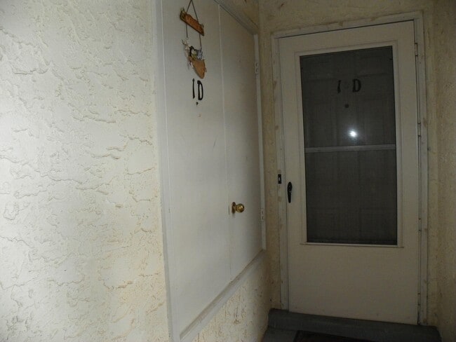 Photo - 813 Country Club Dr SE Unit 1D