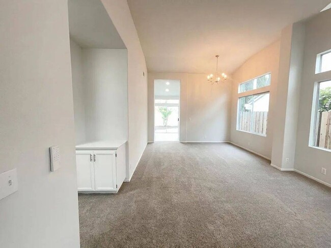 Photo - 108 Austin Dr