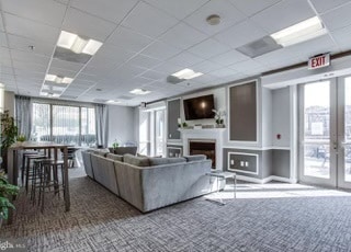 Photo - 2726 Gallows Rd Unidad 110