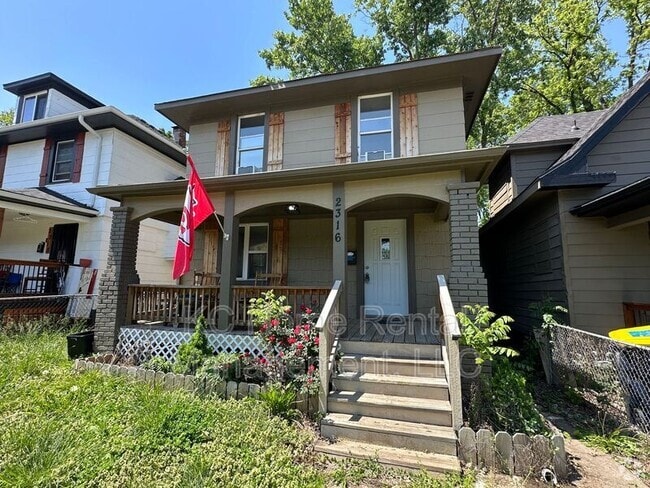 Building Photo - 2316 Spruce Ave Rental