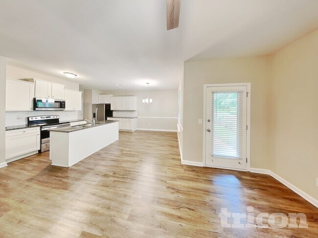 Photo - 2275 Wentworth Park Dr