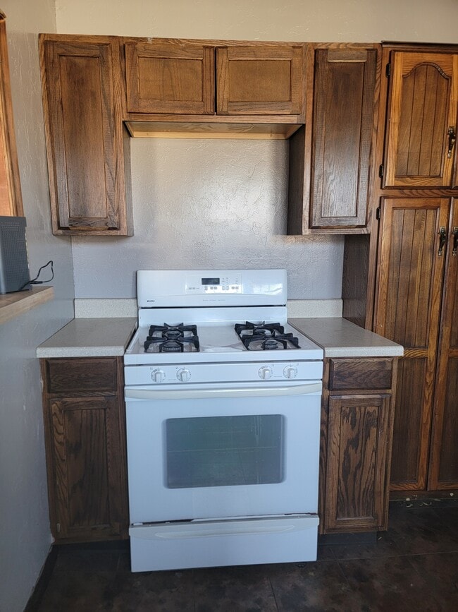 Photo - 2215 E Elm Ave