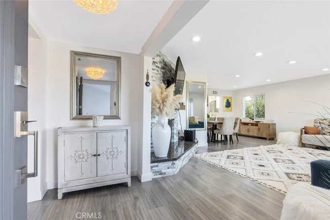22444 Venido Rd
