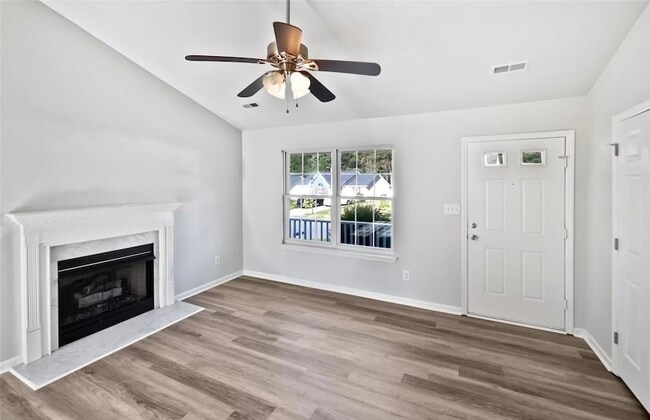 Photo - 1131 Summit Hills Dr