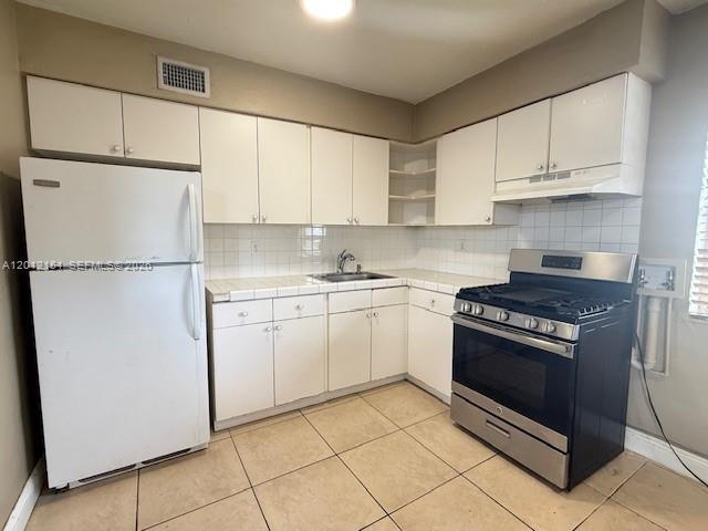 Building Photo - 4300 SW 67th Ave Unit 50