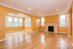 79 Onderdonk Ave Unit 1