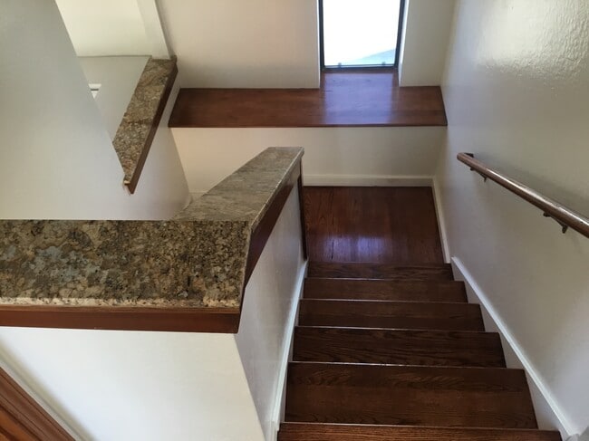 Photo - 2152 Clinton Ave Unit B