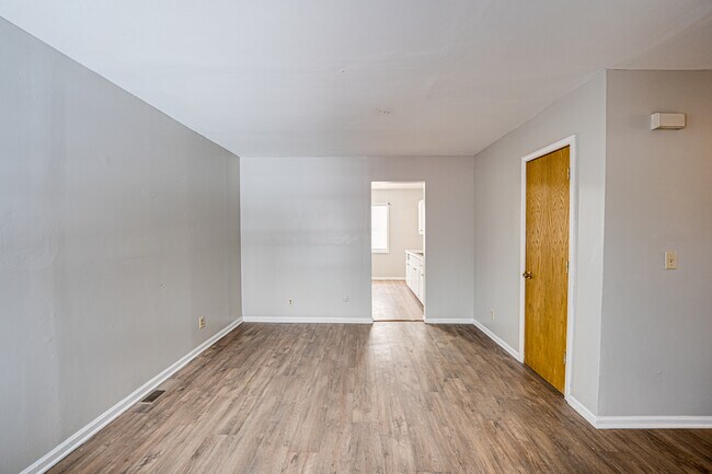 Photo - 1209 Gage St