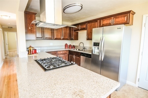 Photo - GORGEOUSLY RENOVATED 3BD/2BA HOME IN CLAIREMONT! AVAILABLE JUNE~ ONLY $4,895/mo!