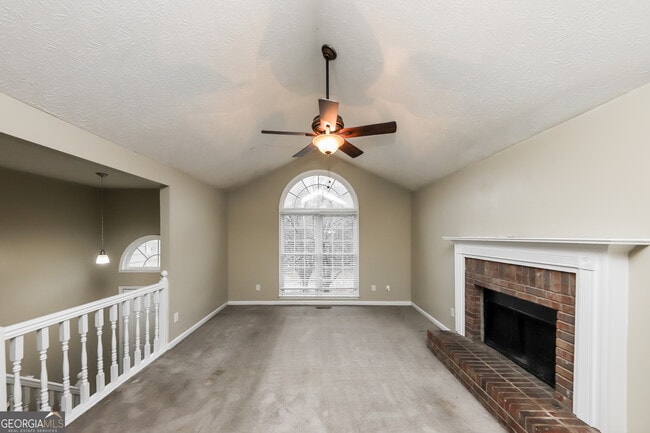 Photo - 28 Loxley Ct